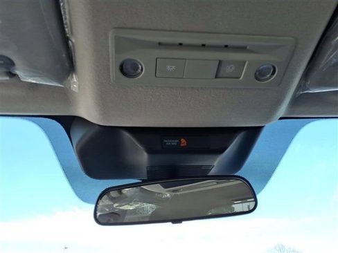 New 2026 Nissan Kicks S image 24