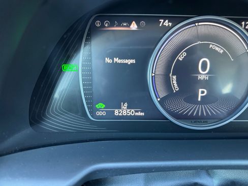 Used 2021 Lexus ES 300h w/ Premium Package image 8