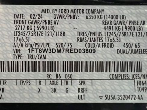 Used 2024 Ford F350 Platinum image 61