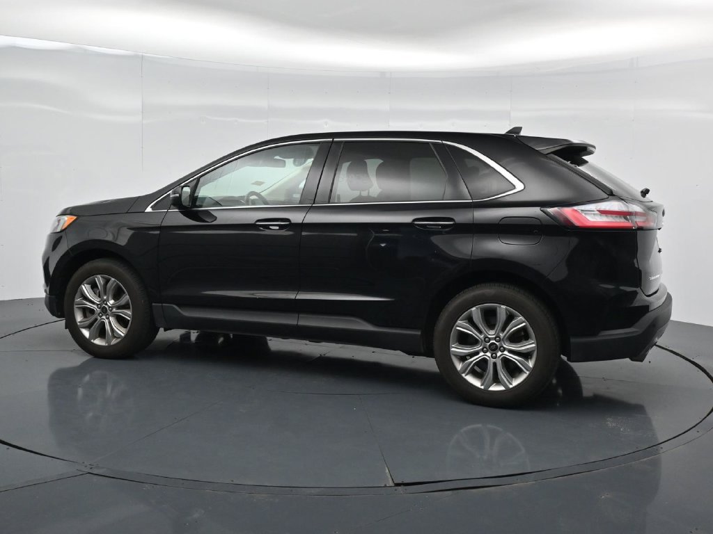 Used 2024 Ford Edge Titanium AWD/4WD image 4