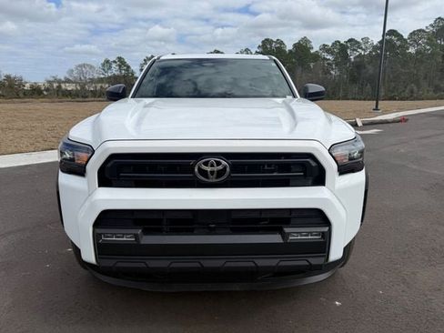 Used 2025 Toyota 4Runner SR5 image 13
