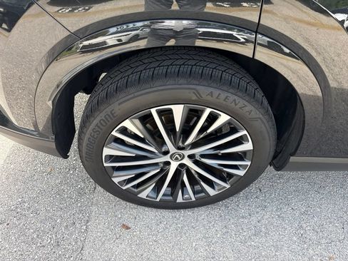 Used 2025 Lexus RX 350 Premium Plus w/ Accessory Package (K3) FWD image 8