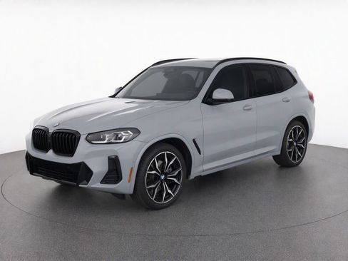 Certified 2024 BMW X3 xDrive30i w/ Premium Package AWD/4WD image 7