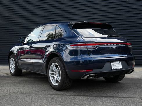 Certified 2021 Porsche Macan AWD/4WD image 3