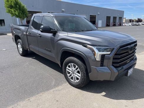 Used 2023 Toyota Tundra SR5 w/ SR5 Convenience Package image 1