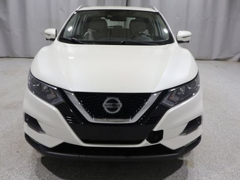 Used 2022 Nissan Rogue Sport SV w/ Technology Package AWD/4WD image 8