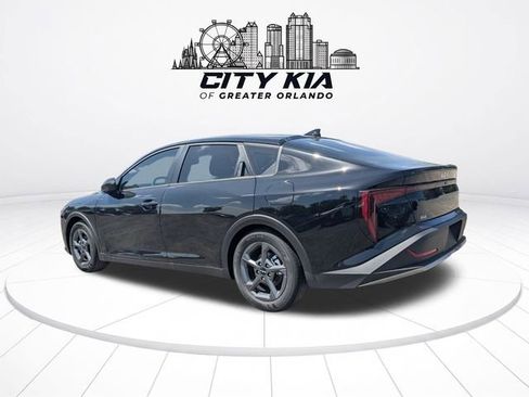 New 2026 Kia K4 FWD image 3