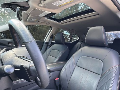 Certified 2023 Nissan Altima 2.5 SR w/ SR Premium Package image 13