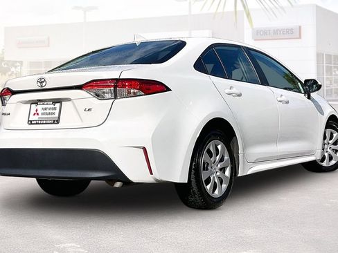 Used 2024 Toyota Corolla LE FWD image 33