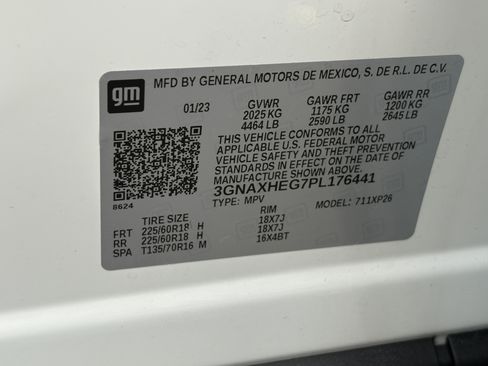 Used 2023 Chevrolet Equinox LS w/ Midnight Edition FWD image 24