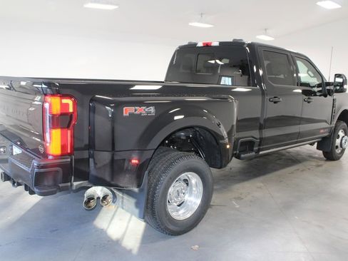 New 2026 Ford F350 Platinum image 8