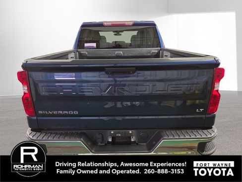 Used 2020 Chevrolet Silverado 1500 LT w/ LT Value Package AWD/4WD image 8