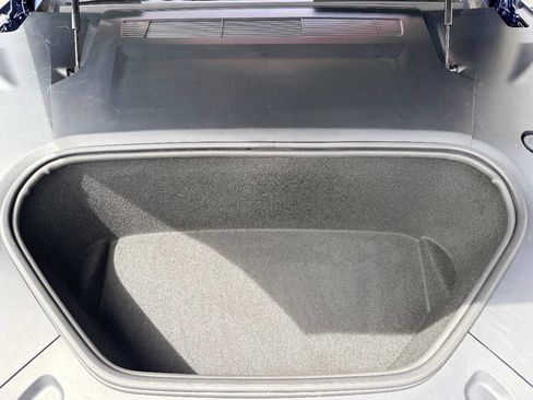 Used 2022 Tesla Model S image 41