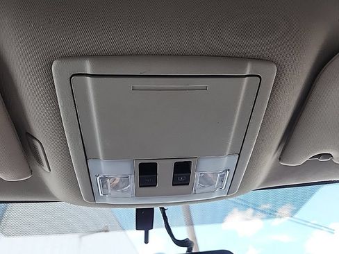 Used 2013 Ford Edge SEL FWD image 27