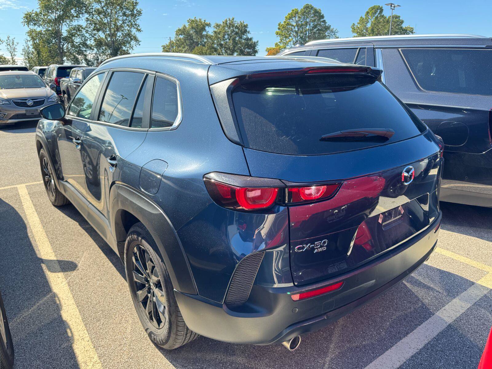 Used 2026 MAZDA CX-50 AWD 2.5 S w/ Preferred Pkg image 11