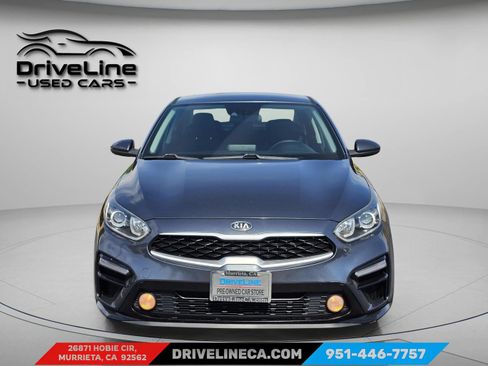 Used 2019 Kia Forte LXS FWD image 2