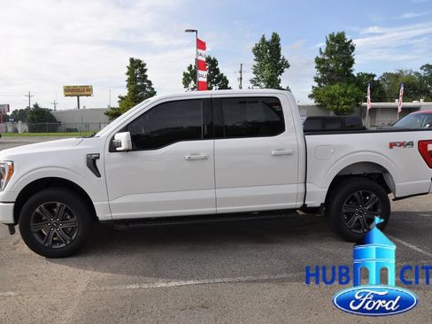 Used 2023 Ford F150 Lariat AWD/4WD image 2