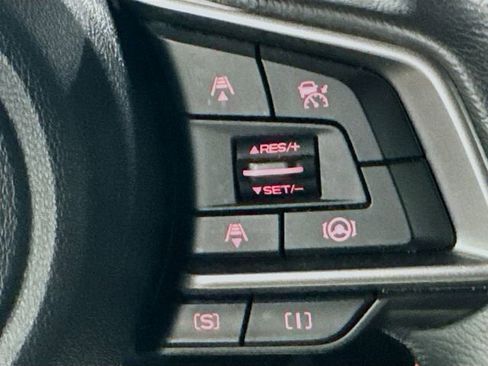 Used 2021 Subaru Crosstrek 2.5i Limited w/ Moonroof Package 2 image 10