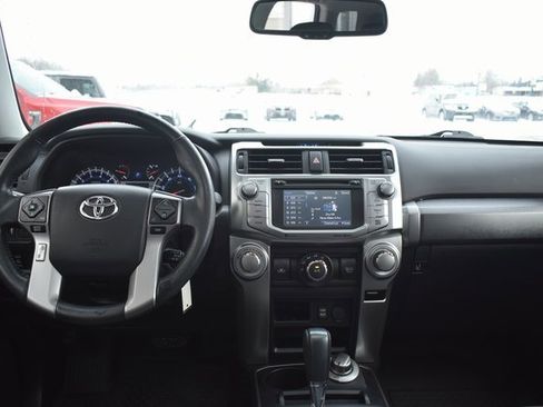Used 2019 Toyota 4Runner SR5 Premium image 35