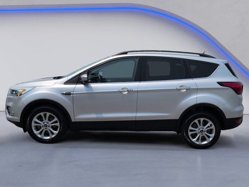 Used 2019 Ford Escape SEL FWD image 12