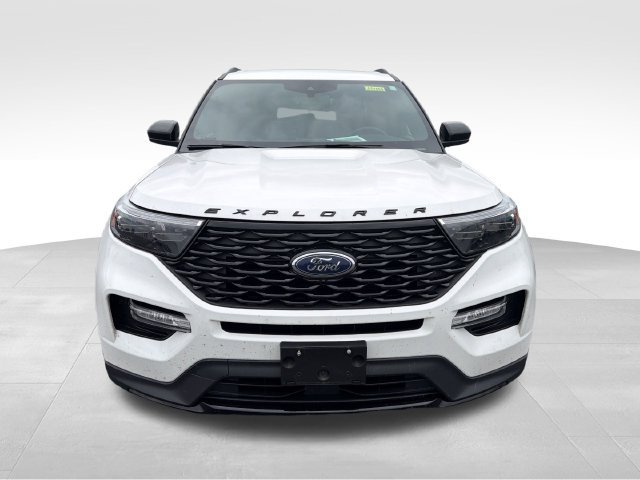 Used 2022 Ford Explorer ST-Line w/ Class IV Trailer Tow Package AWD/4WD image 9