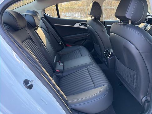 Used 2026 Genesis G70 2.5T Prestige image 11