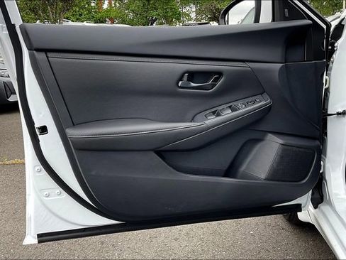 New 2025 Nissan Sentra S image 22