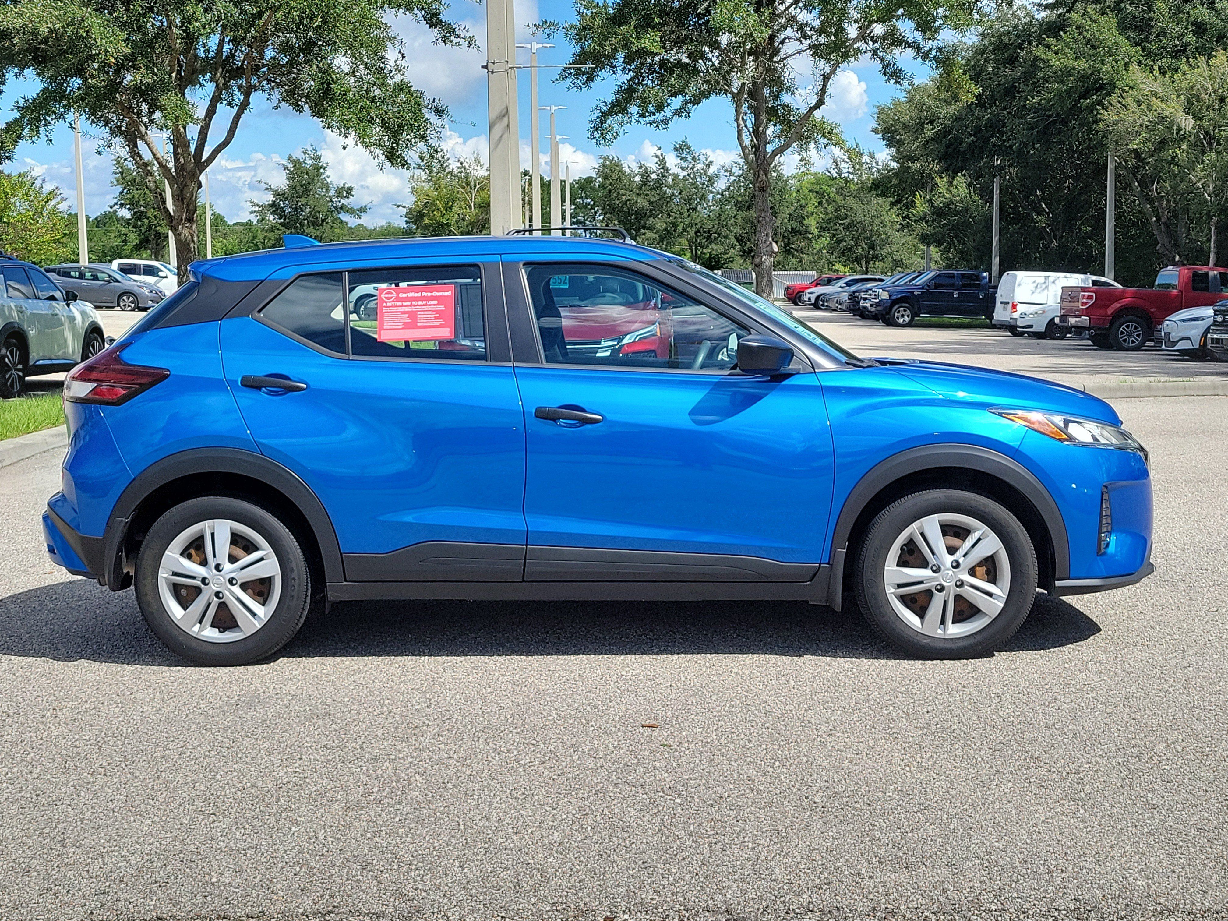 Certified 2021 Nissan Kicks S FWD image 4
