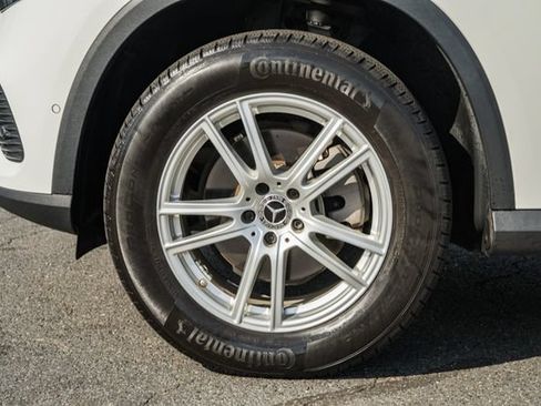 Used 2023 Mercedes-Benz GLC 300 4MATIC image 17
