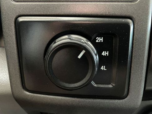 Used 2021 Ford F250 XL w/ Power Equipment Group AWD/4WD image 20