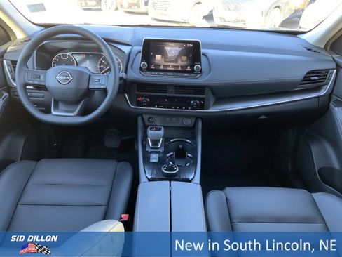 New 2026 Nissan Rogue SV image 5