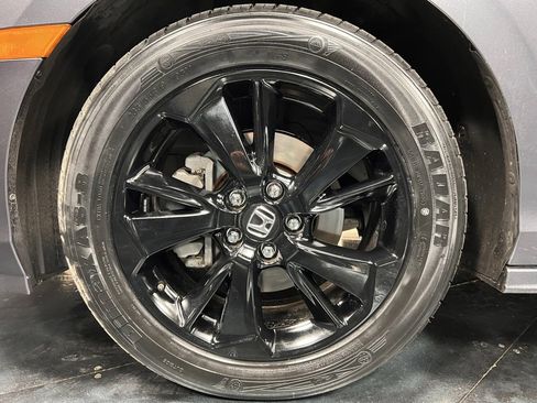 Used 2022 Honda Odyssey Elite image 32