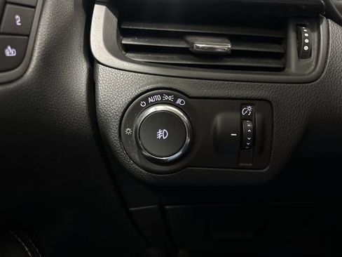 Used 2017 Buick Envision Essence image 14