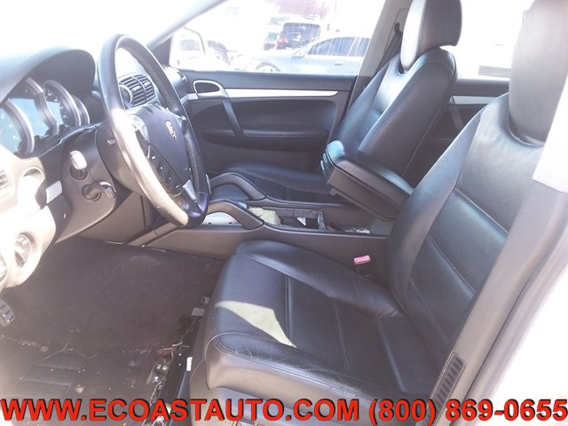 Used 2005 Porsche Cayenne S AWD/4WD image 6