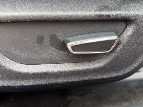 Used 2017 Ford Mustang Premium image 30