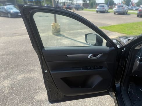Used 2019 MAZDA CX-5 Touring FWD image 11