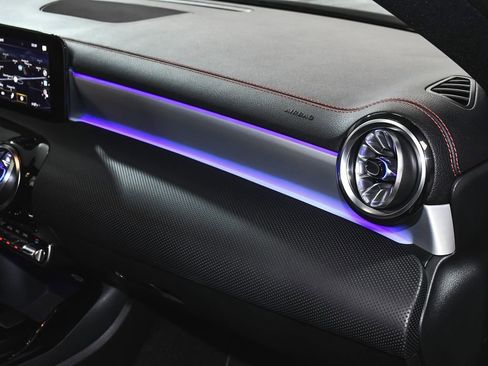 Used 2023 Mercedes-Benz CLA 35 AMG 4MATIC w/ AMG Aerodynamic Package image 67