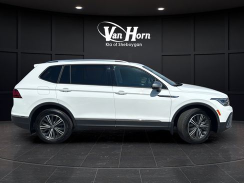 Used 2024 Volkswagen Tiguan Wolfsburg Edition AWD/4WD image 8
