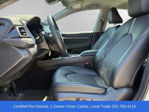 Used 2023 Toyota Camry SE FWD image 9
