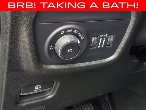 Used 2026 Jeep Grand Cherokee Limited AWD/4WD image 10