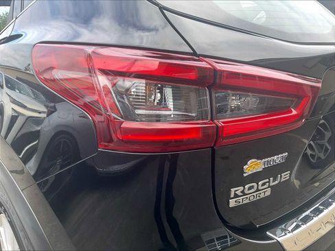 Used 2020 Nissan Rogue Sport S w/ Appearance Package image 34