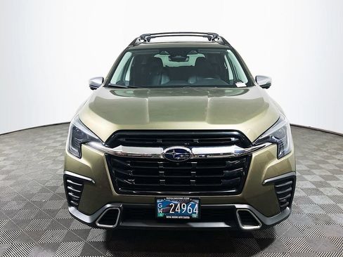 Used 2023 Subaru Ascent Touring AWD/4WD image 2