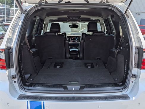 Used 2022 Dodge Durango R/T w/ Tow 'N Go Package AWD/4WD image 9