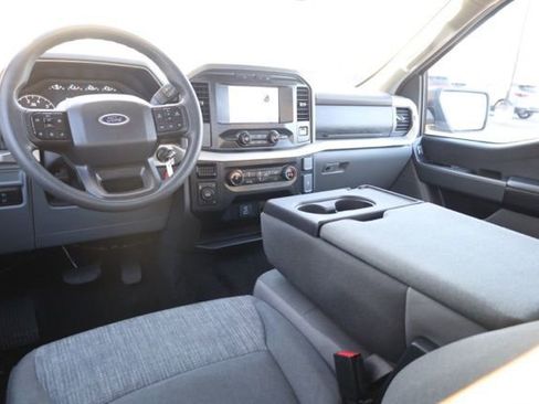 Used 2022 Ford F150 XLT image 27