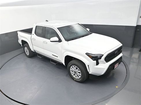 New 2026 Toyota Tacoma SR5 image 19