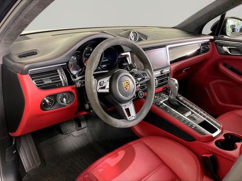 Used 2021 Porsche Macan GTS AWD/4WD image 12