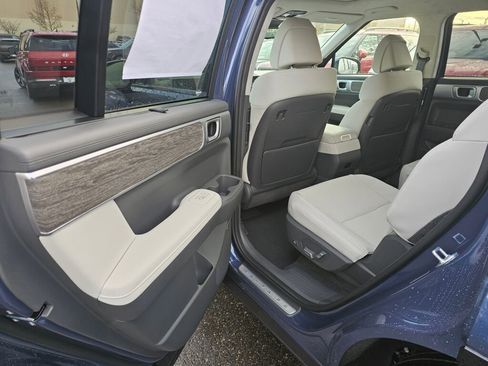 New 2026 Hyundai Santa Fe Calligraphy image 13