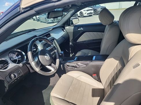 Used 2012 Ford Mustang Premium w/ Electronics Pkg image 10