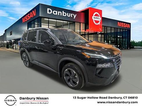 Certified 2024 Nissan Rogue SV w/ SV Premium Package image 1