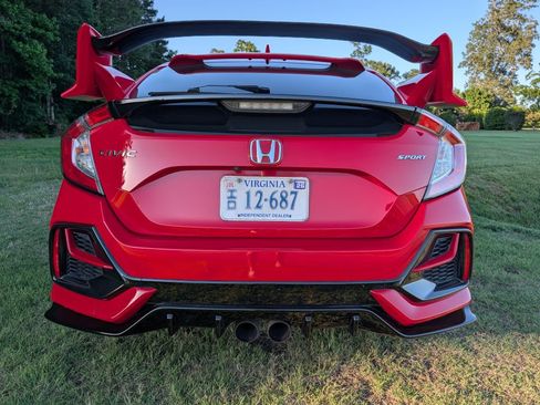 Used 2020 Honda Civic Sport image 4